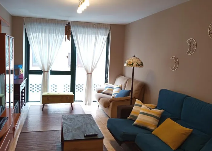 Piso Centrico En リベイラ